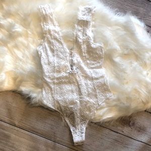 NWT FREE PEOPLE Lace Bodysuit